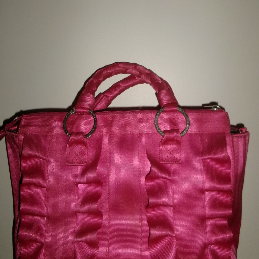 Vintage hot pink "Lola" Harveys seatbelt purse